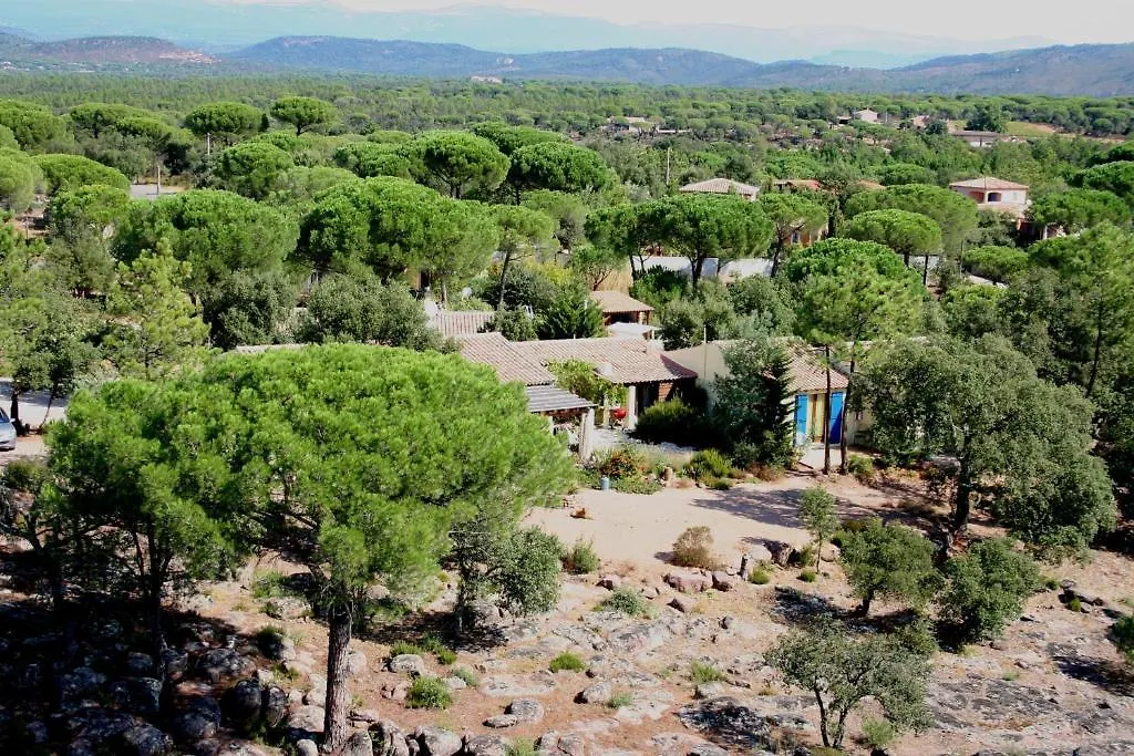 Le Mas Du Rouquan Bed & Breakfast Vidauban